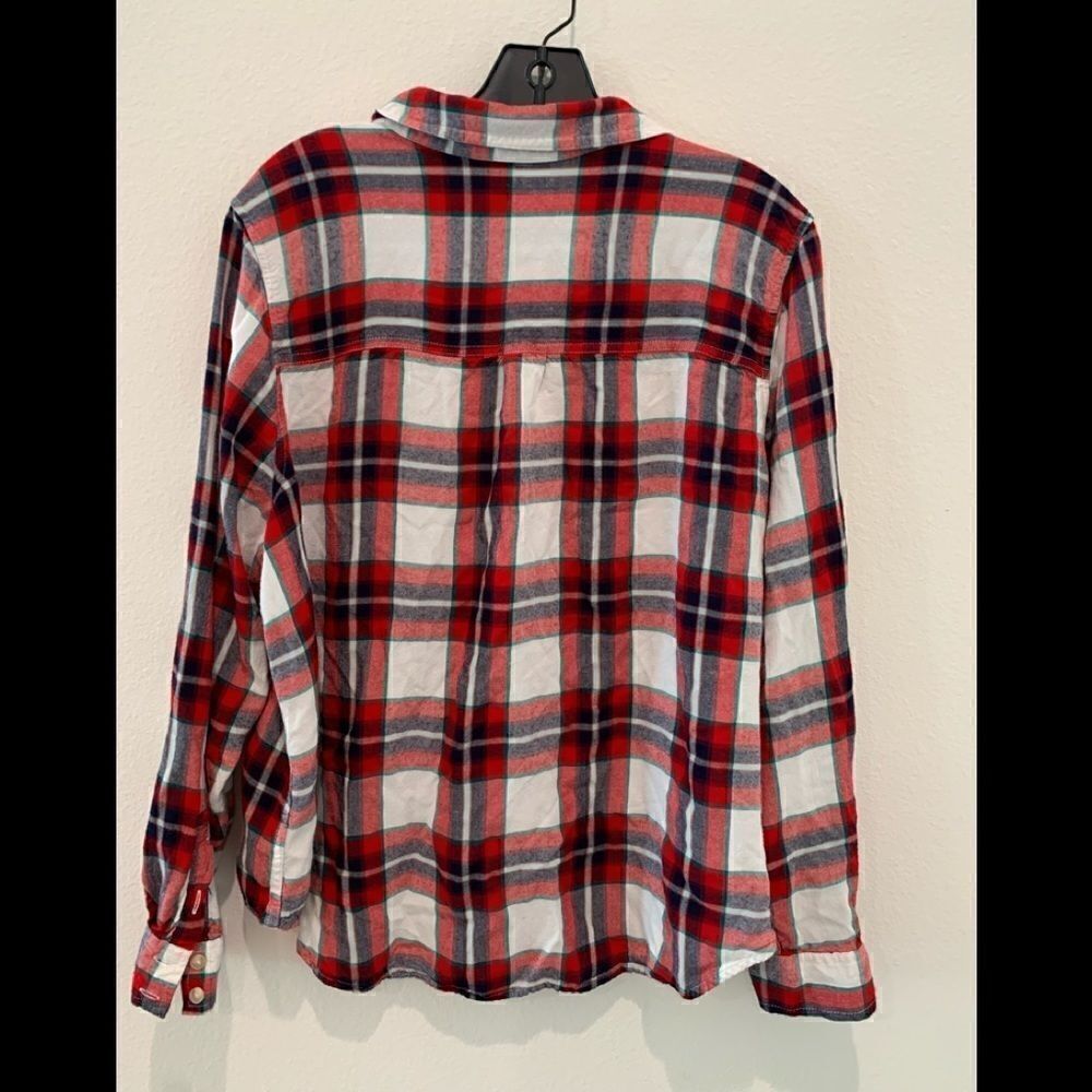 Universal Thread Womens Button Up Shirt Red Plaid Long Sleeve Collared XXL - Picture 4 of 4